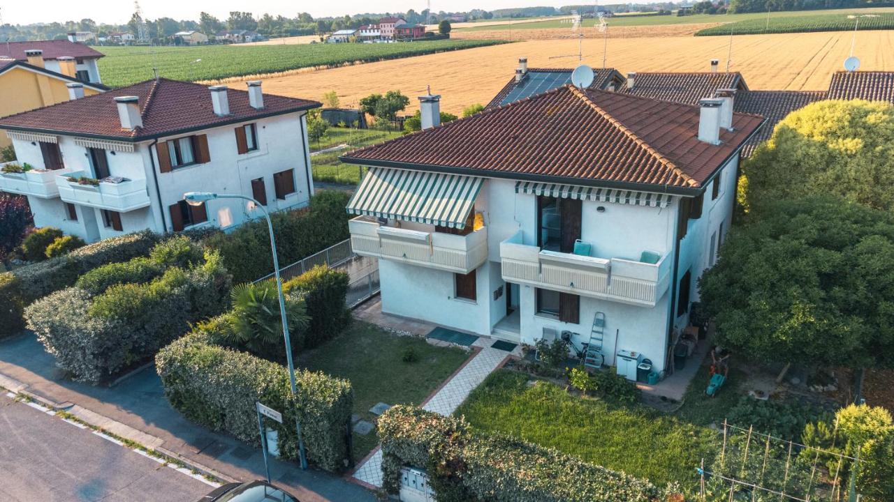 Te Vojo Ben -Furnished Flat- Apartment Santa Maria Di Sala Exterior foto