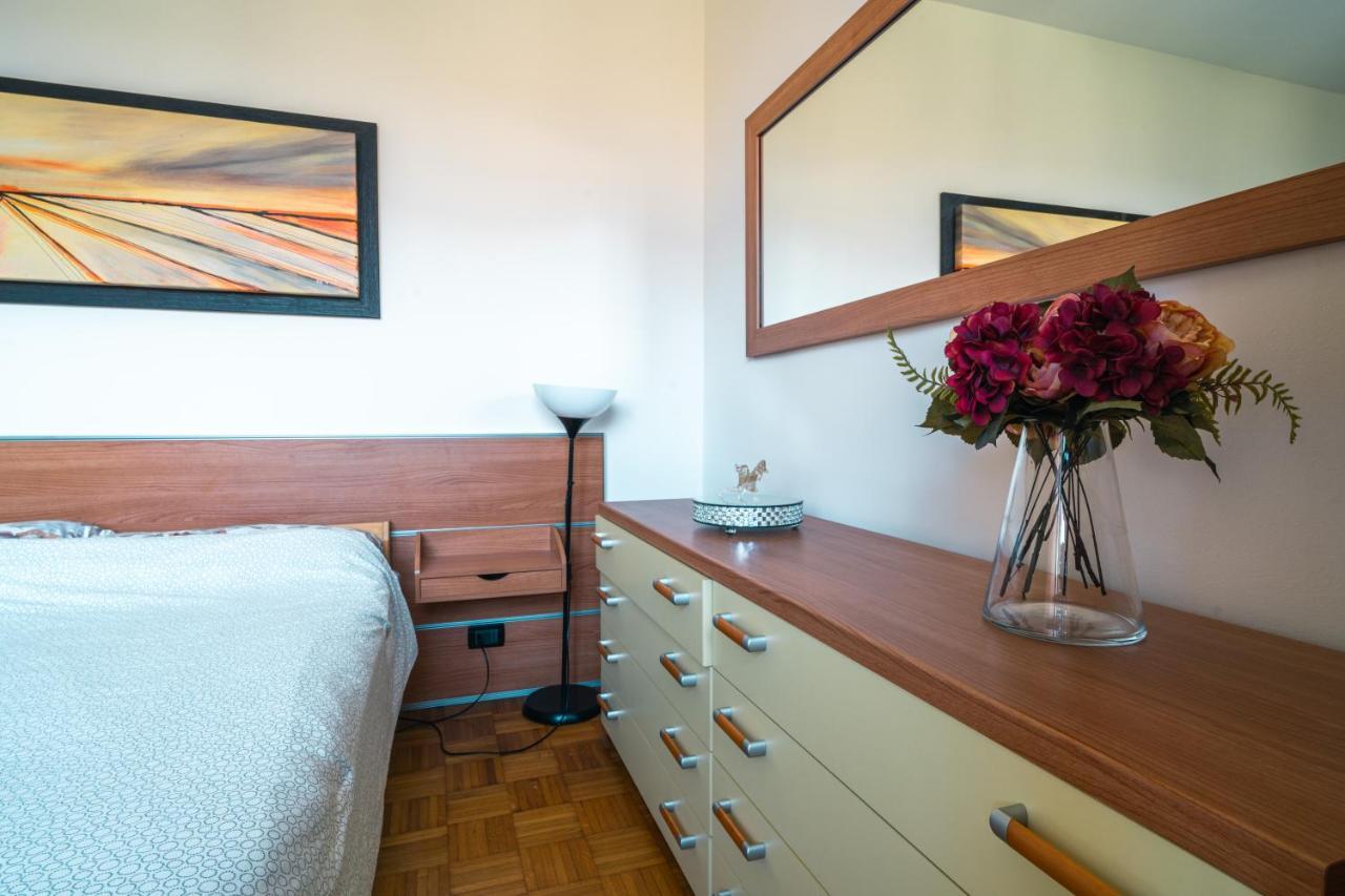 Te Vojo Ben -Furnished Flat- Apartment Santa Maria Di Sala Exterior foto