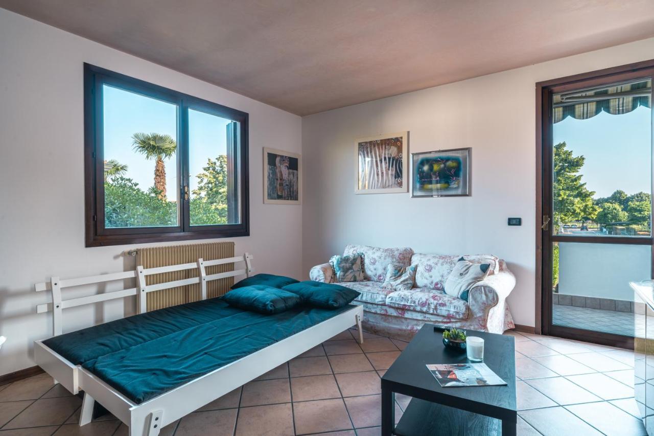 Te Vojo Ben -Furnished Flat- Apartment Santa Maria Di Sala Exterior foto